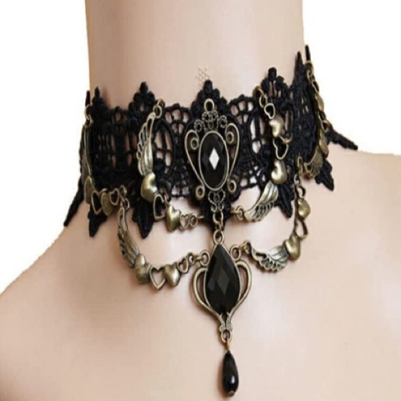 Gothic Lace Choker Necklace - Picture 1 of 3